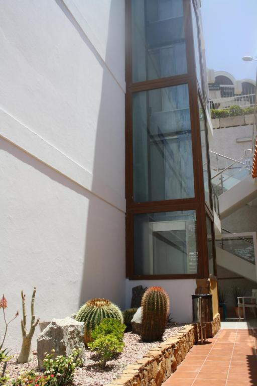 Apartamentos Mayagueez - Adults Only Пуерто Рико Екстериор снимка
